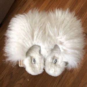 UGG Fluff Momma Mongolian Slipper 7